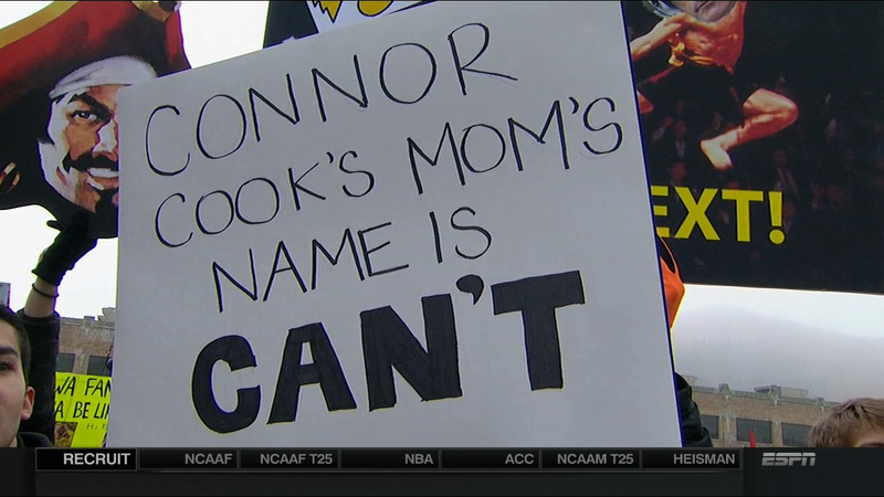 Illustration for article titled Cowherd Hates Santa: Your B1G Championship College GameDay Sign Roundup